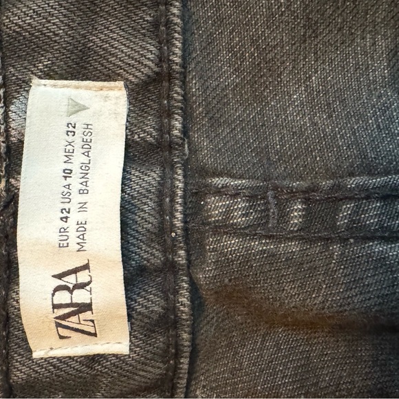 EUC Zara Metallic Gray Coated Wide Leg Jeans On Trend! - Picture 2 of 11